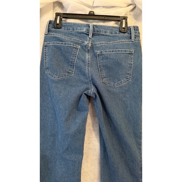 No Boundaries Womens Jeans Blue Wash Bootcut Size 8 Recycled Polyester Blend - Picture 3 of 6